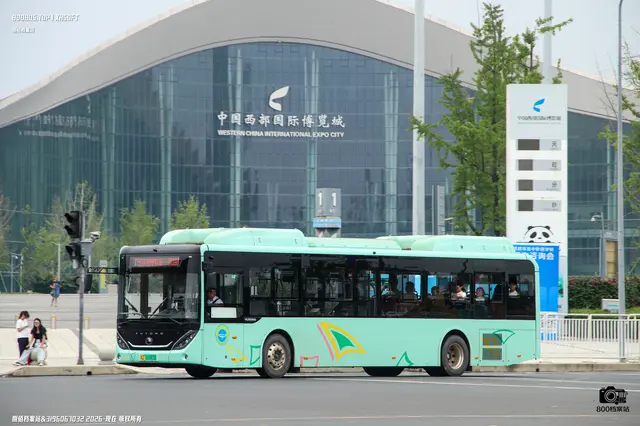 800BUS