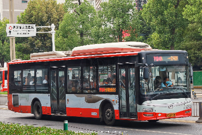 川A K9300