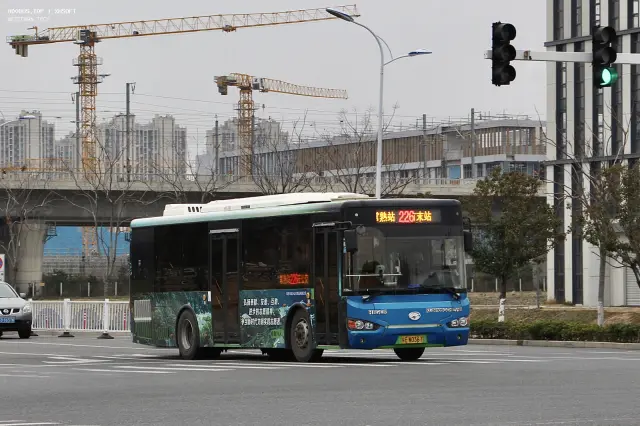 800BUS