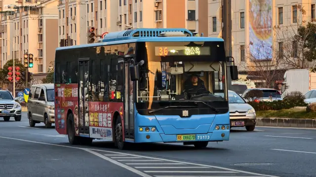 苏B08607D