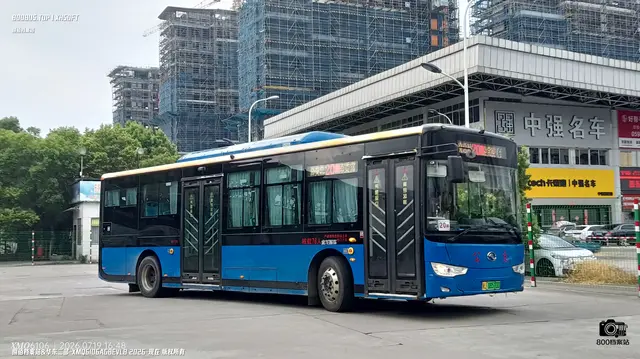 闽J 08510D