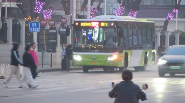 800BUS