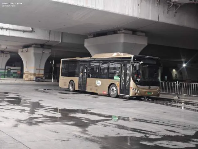 02335D