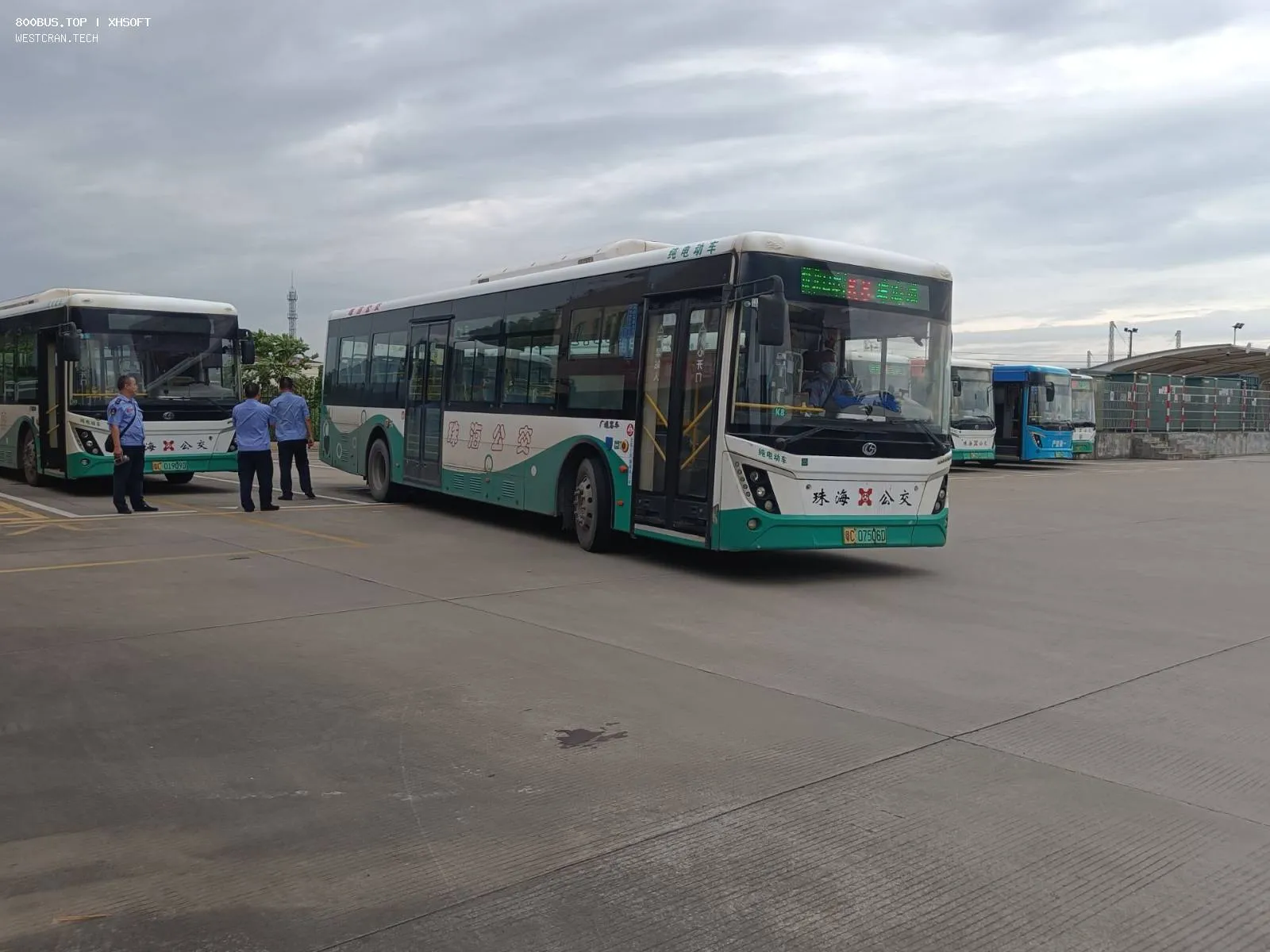 Bus Archive