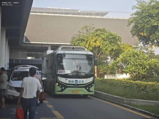 粤N08829