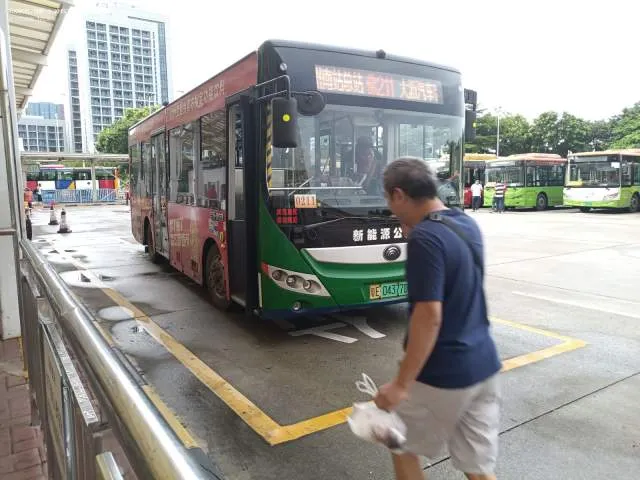 粤E04377D
