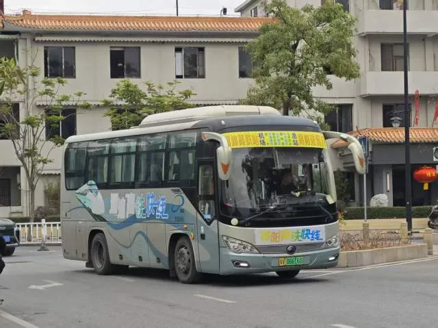 宇通ZK6826BEVG13A