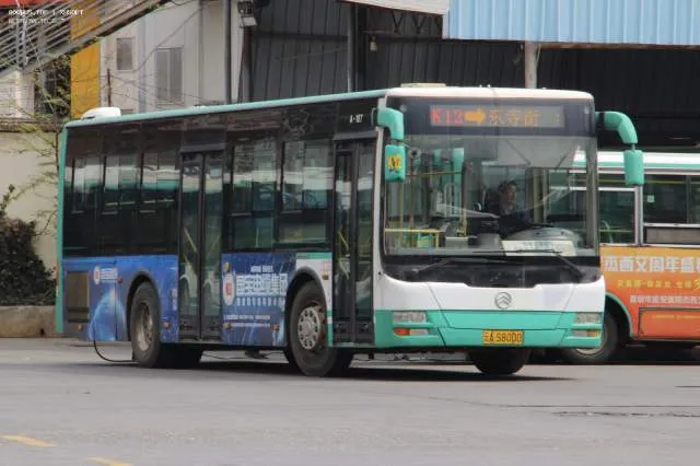 云AS8000