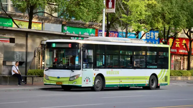 贵C U6125
