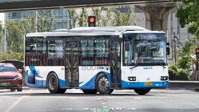 沪E H3597