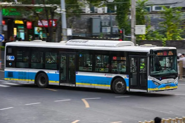 京ACP205