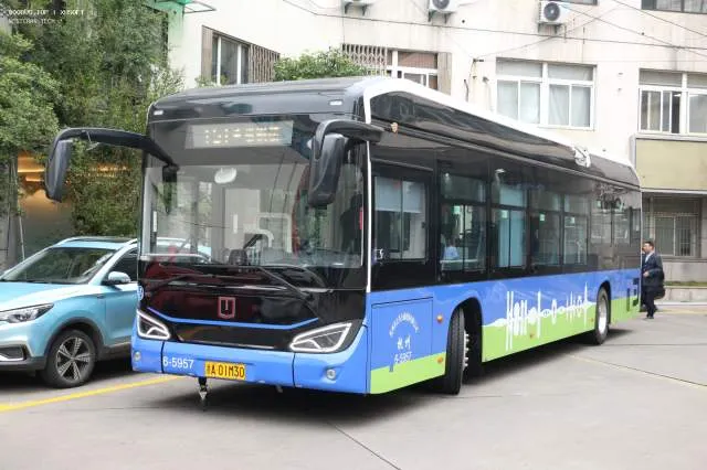 浙A01M30
