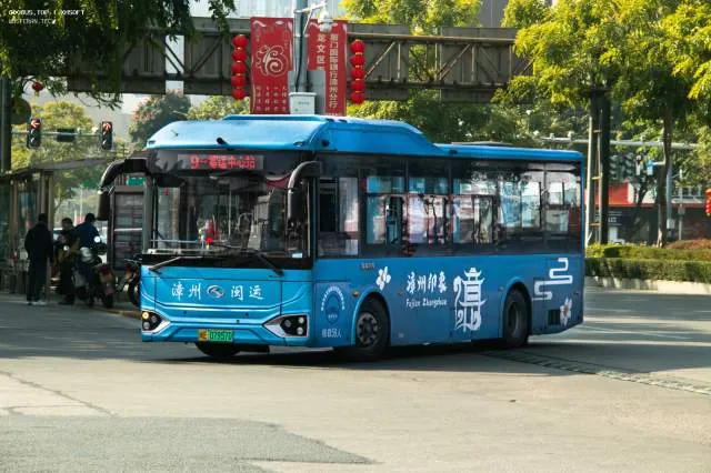 闽E07957d