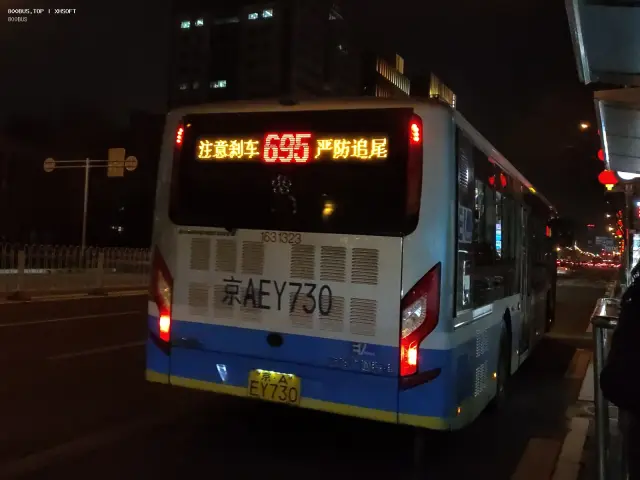 800BUS