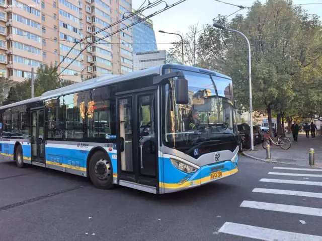 800BUS