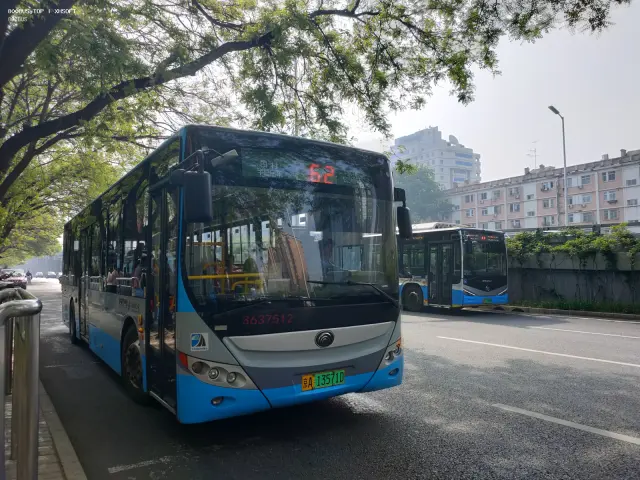 京A13571D
