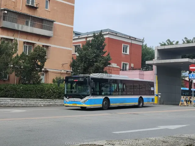 京A EE952