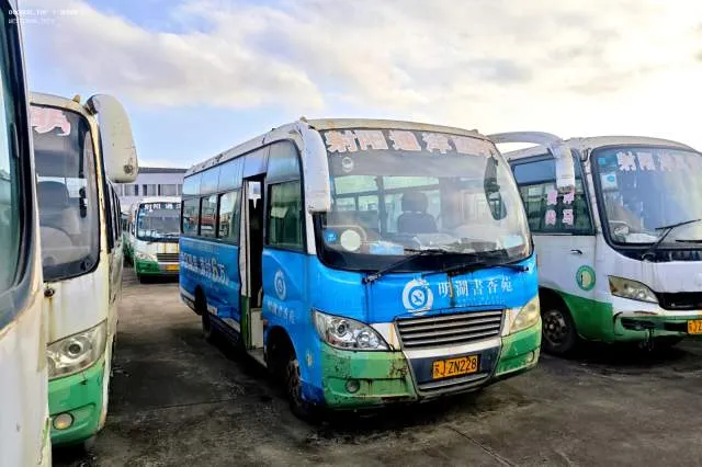 苏J ZN228