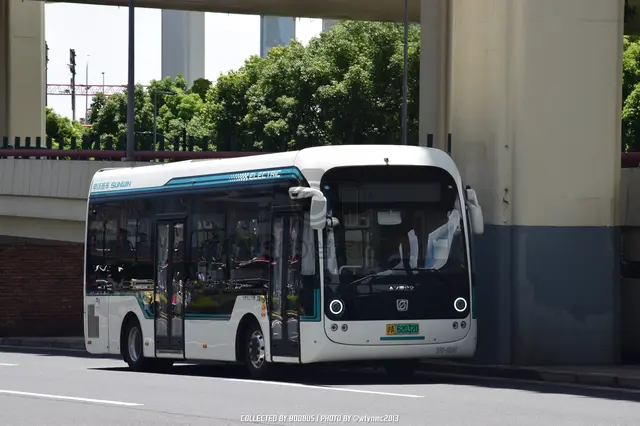 沪A 62032D