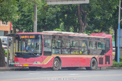 桂A E2570