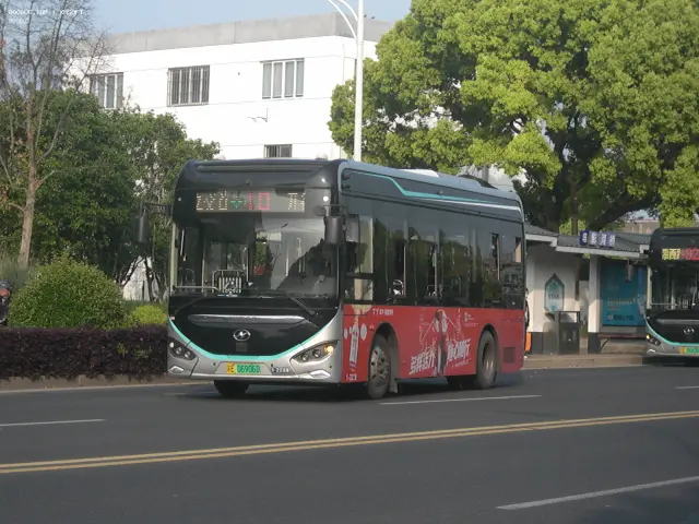 800BUS