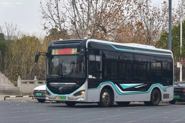 苏E.08237D