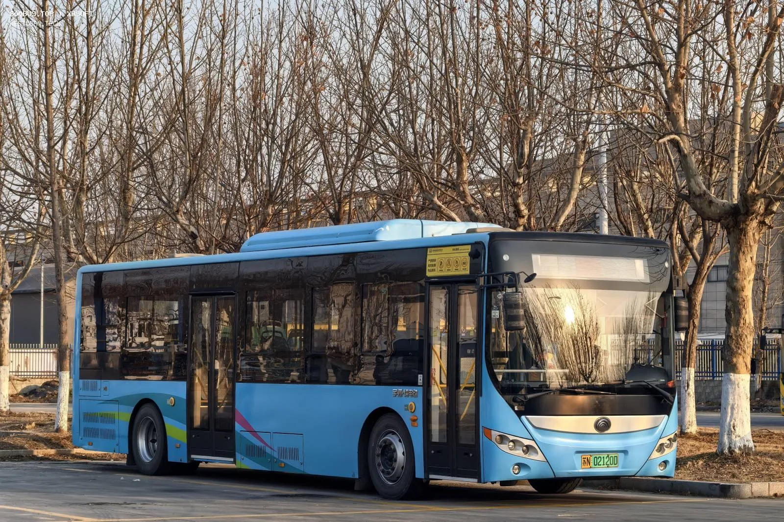 Bus Archive