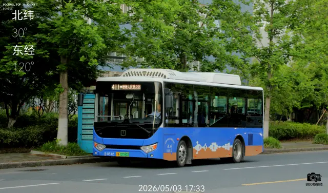 800BUS
