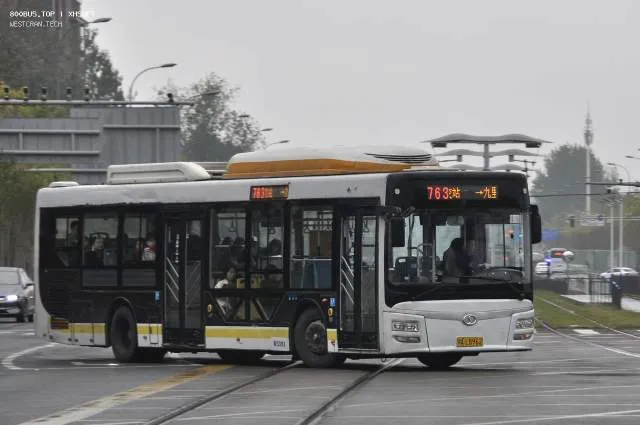 川AL8962