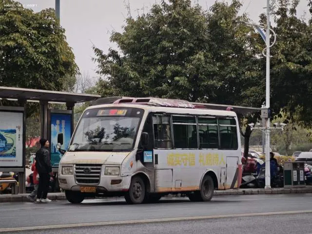 桂C 35802