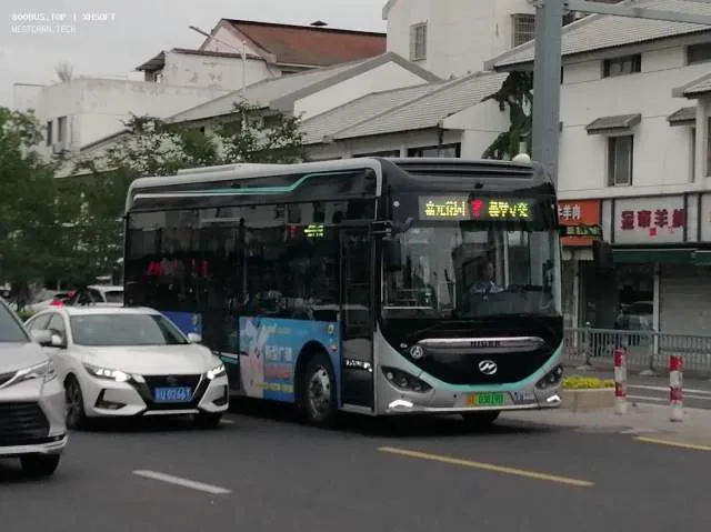苏E03619D