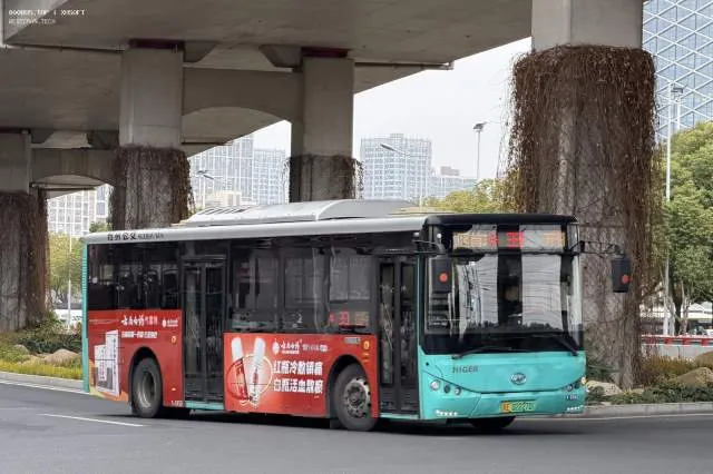 苏E02227D
