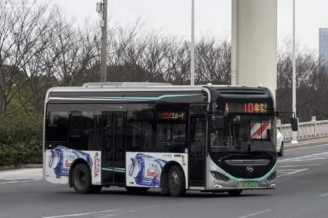 苏E08917D