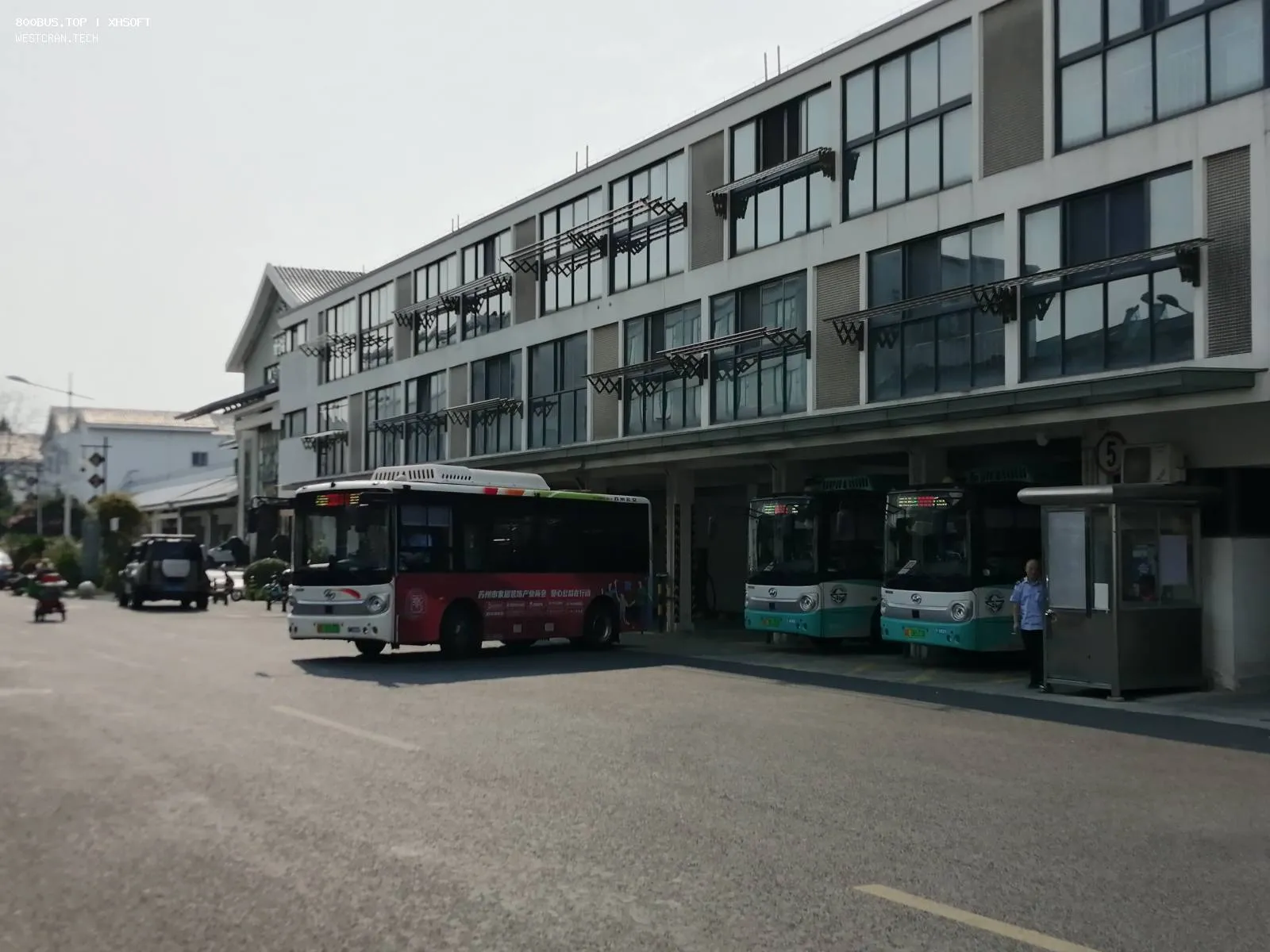 Bus Archive