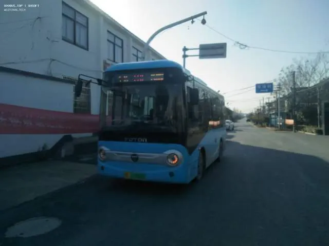 浙E01800D