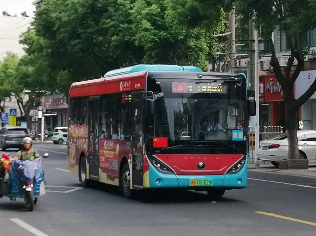 苏B06102D