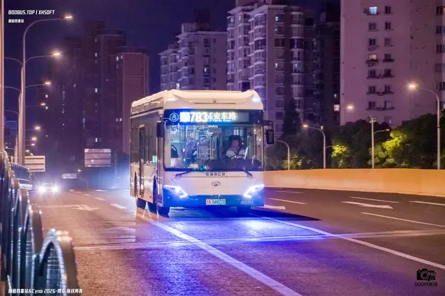 沪A  04622D