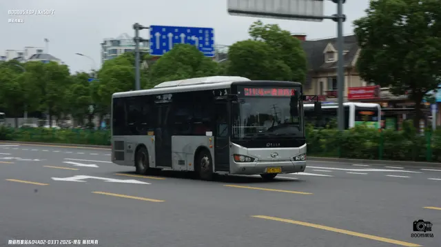 800BUS