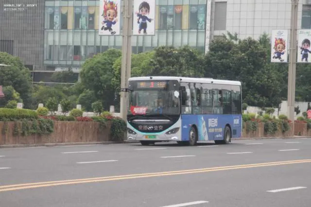 贵G·06978D