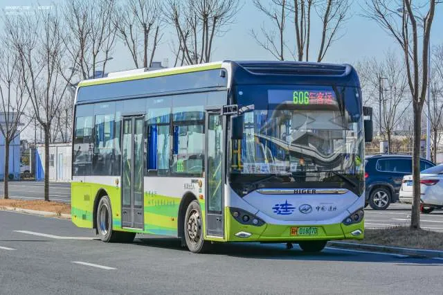 苏H01807D