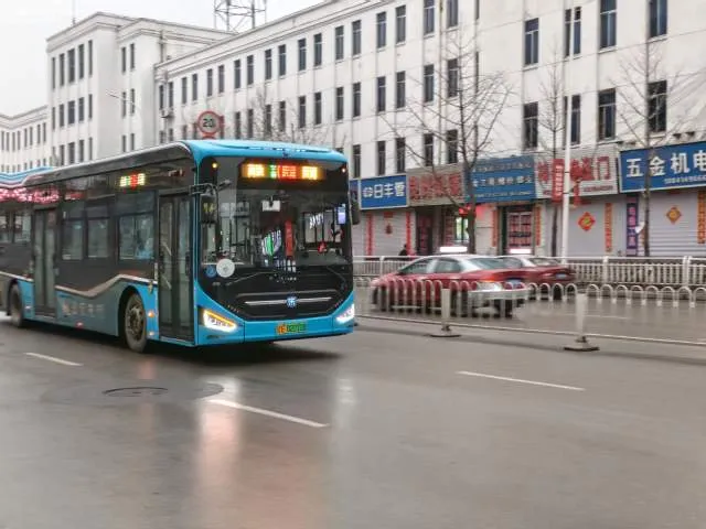 辽E02211D