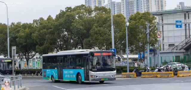 苏E 02073F
