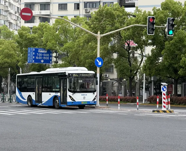 沪A·33927D