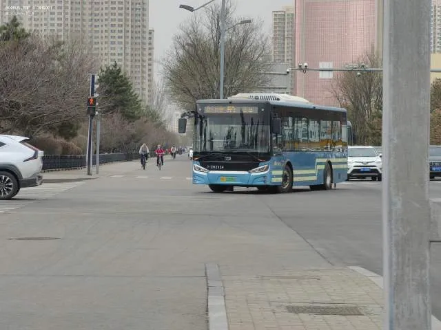 晋B 03896D