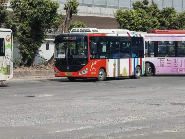粤A 25440D