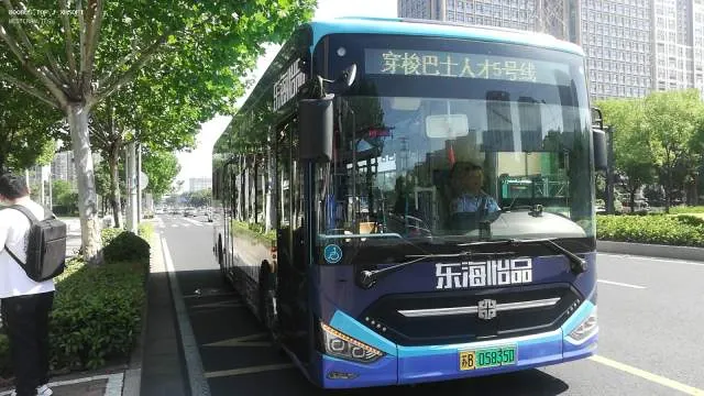苏B 05835D