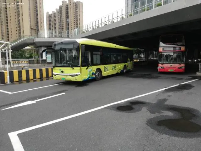 苏B 01032D