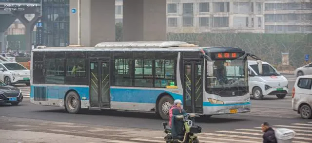 鲁AA6969