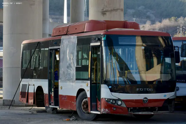 800BUS