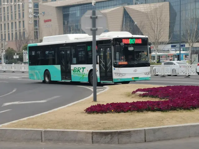 800BUS